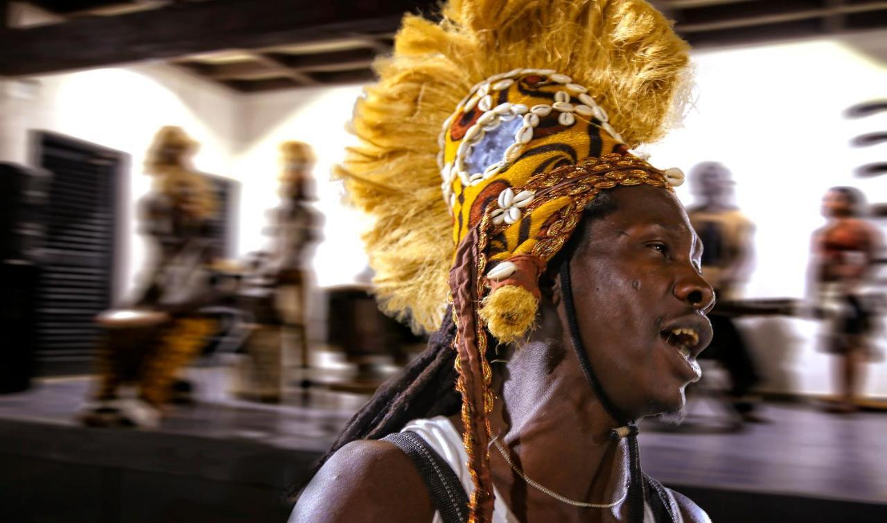 Sunbeach Hotel & Resort Bakau エクステリア 写真